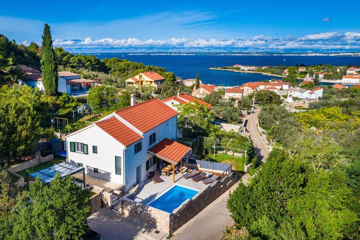 Ferienhaus für 8 Personen, mit Terrasse