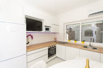 Vakantiewoning voor 6 Personen in Trogir, Split-Dalmatië, Afbeelding 2