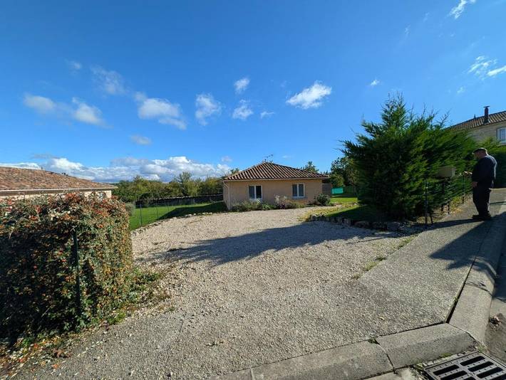 Location de vacances pour 12 personnes, avec jardin dans Vanault-les-Dames