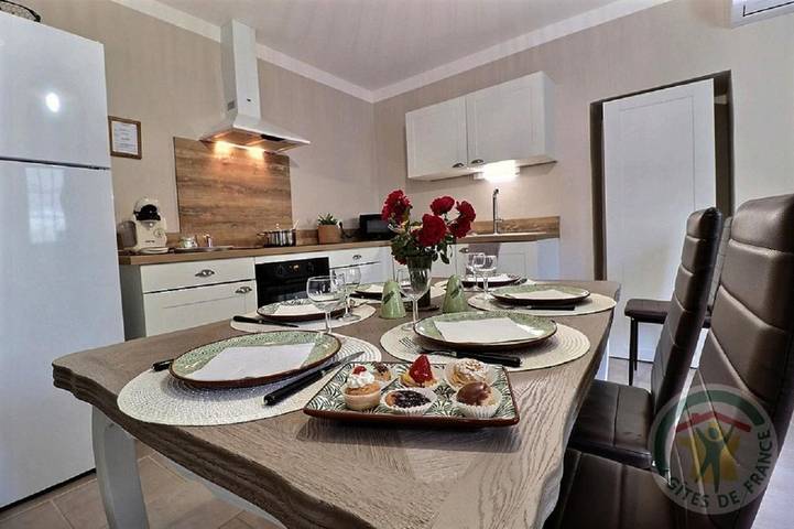 Location de vacances pour 5 personnes, avec terrasse à Saint-Théodorit - 3