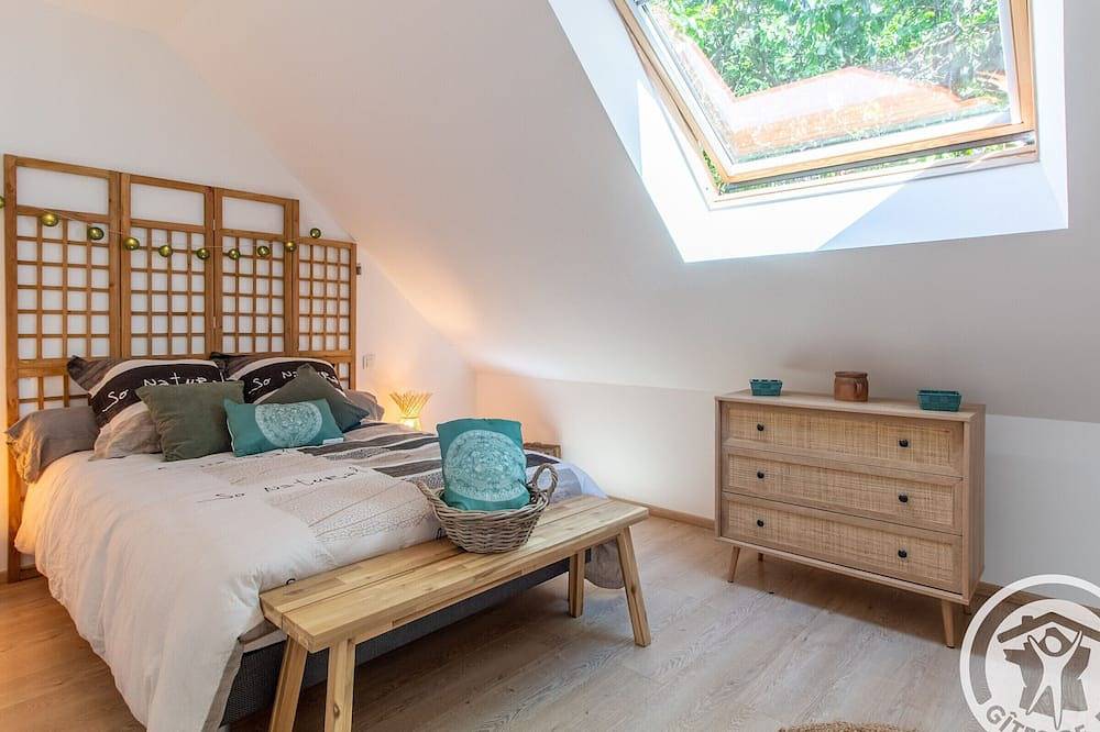 Gîte accueillant avec piscine chauffée à partager, près d'Angers, idéal pour vacances en nature in Tiercé (Maine-et-Loire), Région d'Angers
