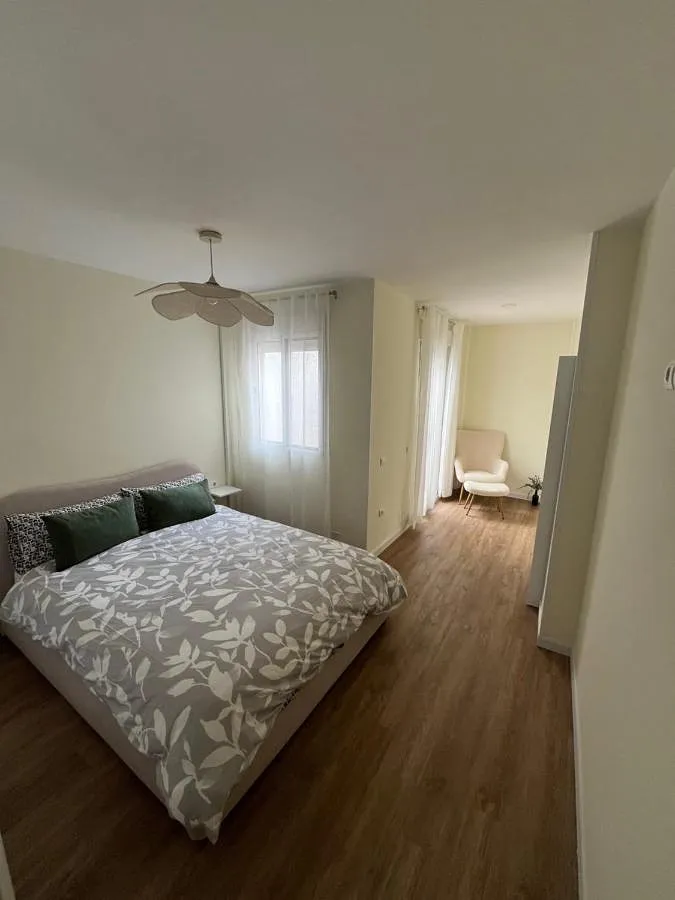 Apartamento de vacaciones para 4 personas, con vistas y terraza - 1