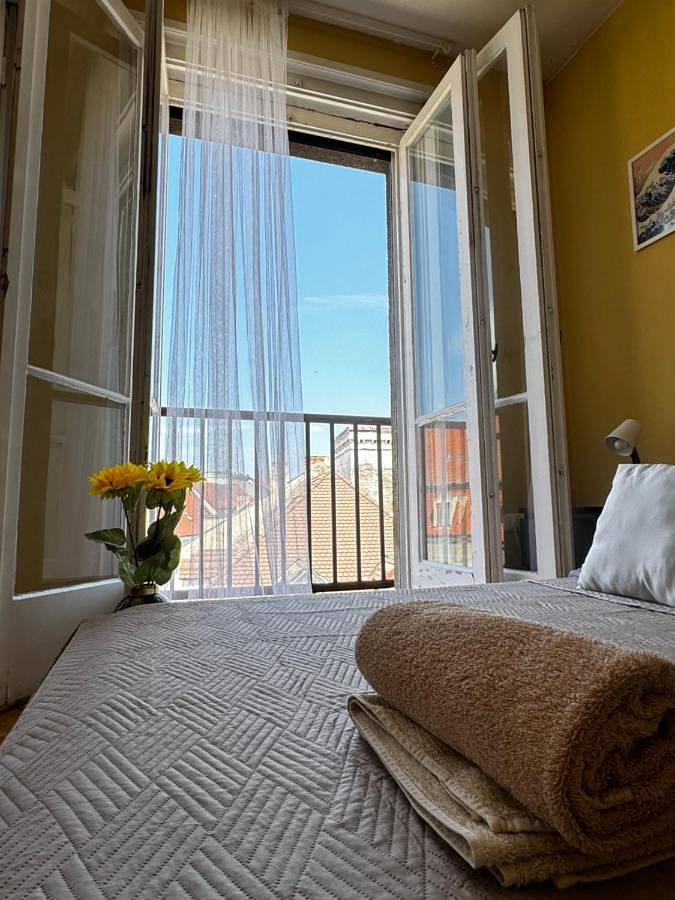 Chambre d’hôte pour 2 personnes, avec vue et balcon à Bratislava