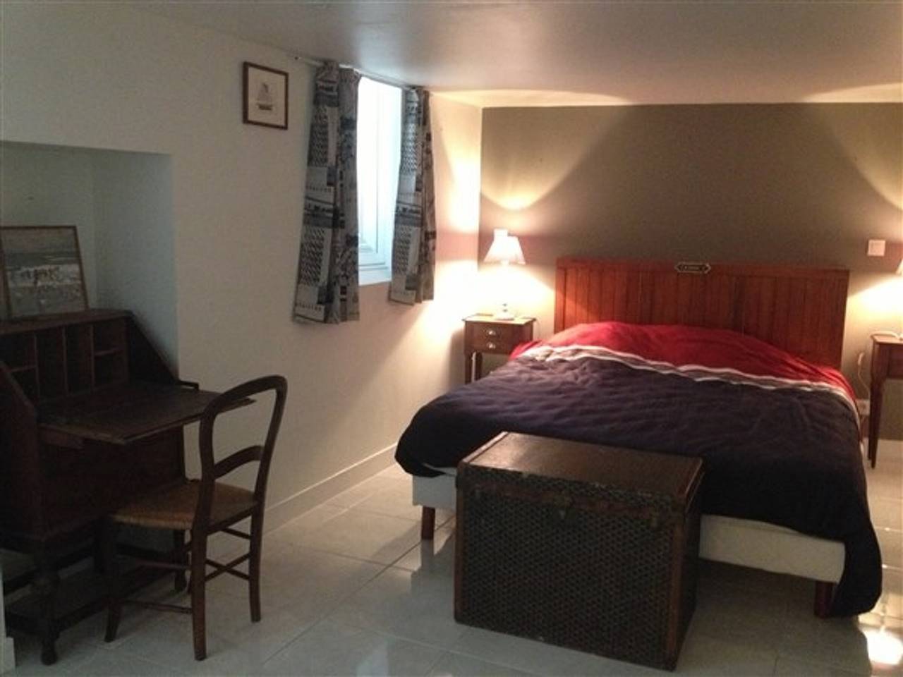 Renoviertes Haus, 50m vom Strand, 3 Sz, 3 Bäder, zentrale Lage, nah Einkaufsmöglichkeiten, Parkmöglichkeit in Les Sables-d'Olonne, Vendée