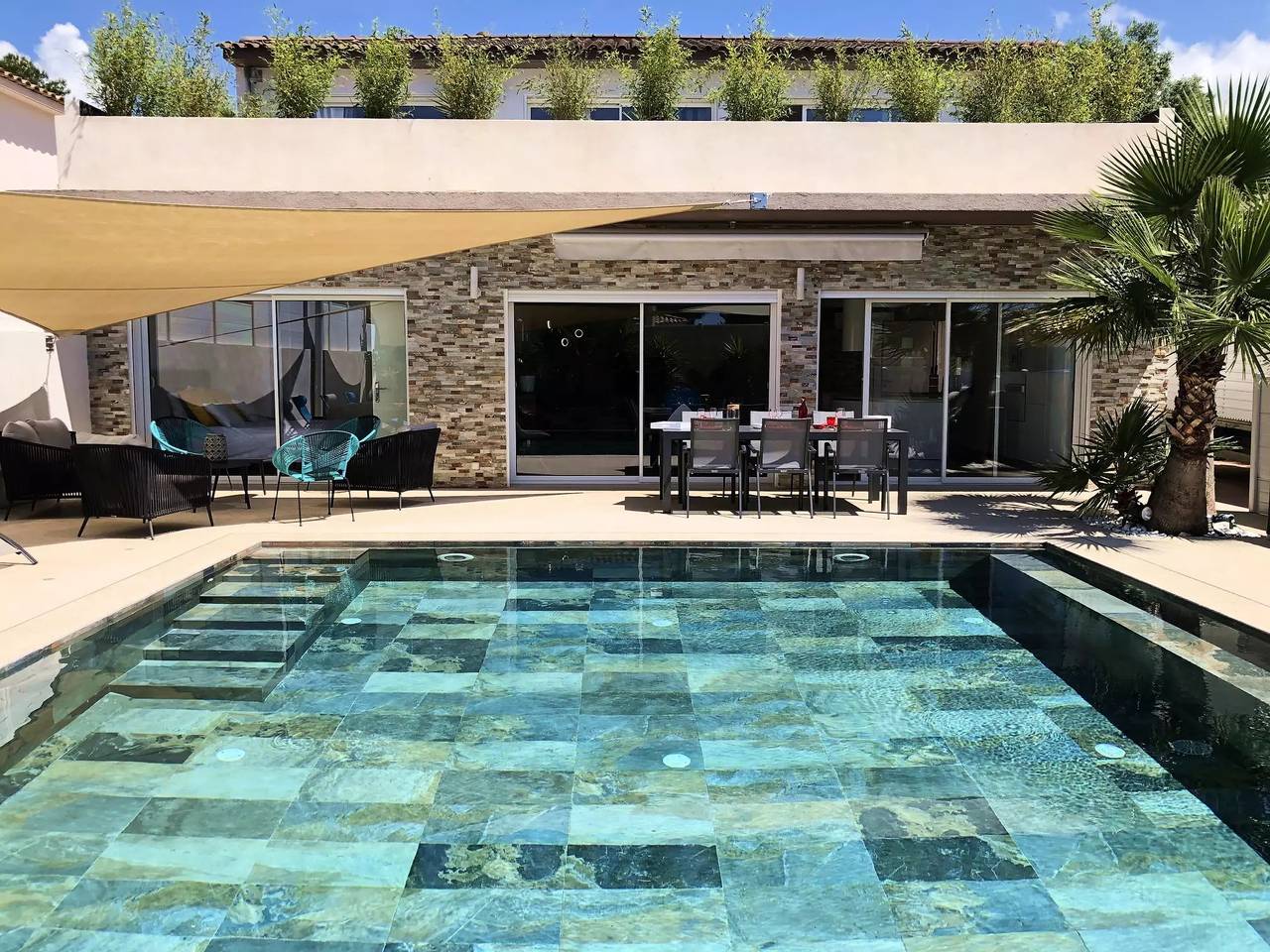 Villa climatisée avec piscine et jacuzzi 6 pièces 10 personnes - Exclusive in Sanary-sur-Mer, Côte méditerranéenne (France)