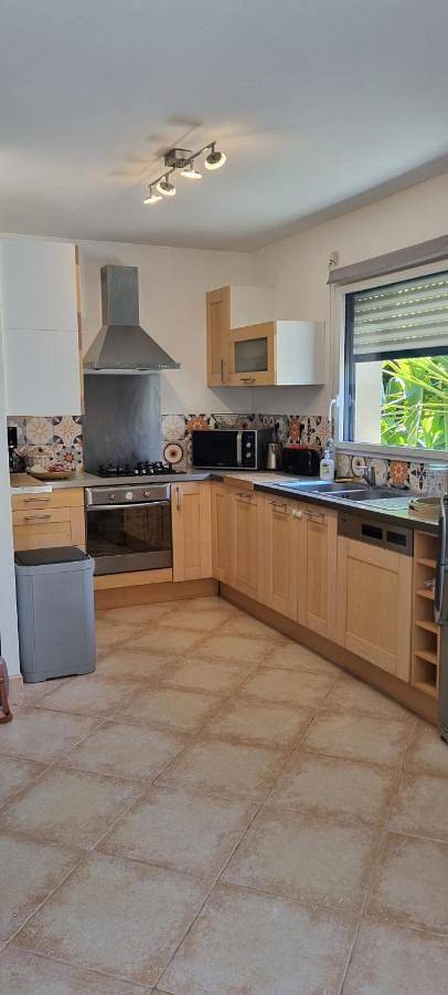 Ferienhaus für 4 Personen, mit Pool und Terrasse - 1