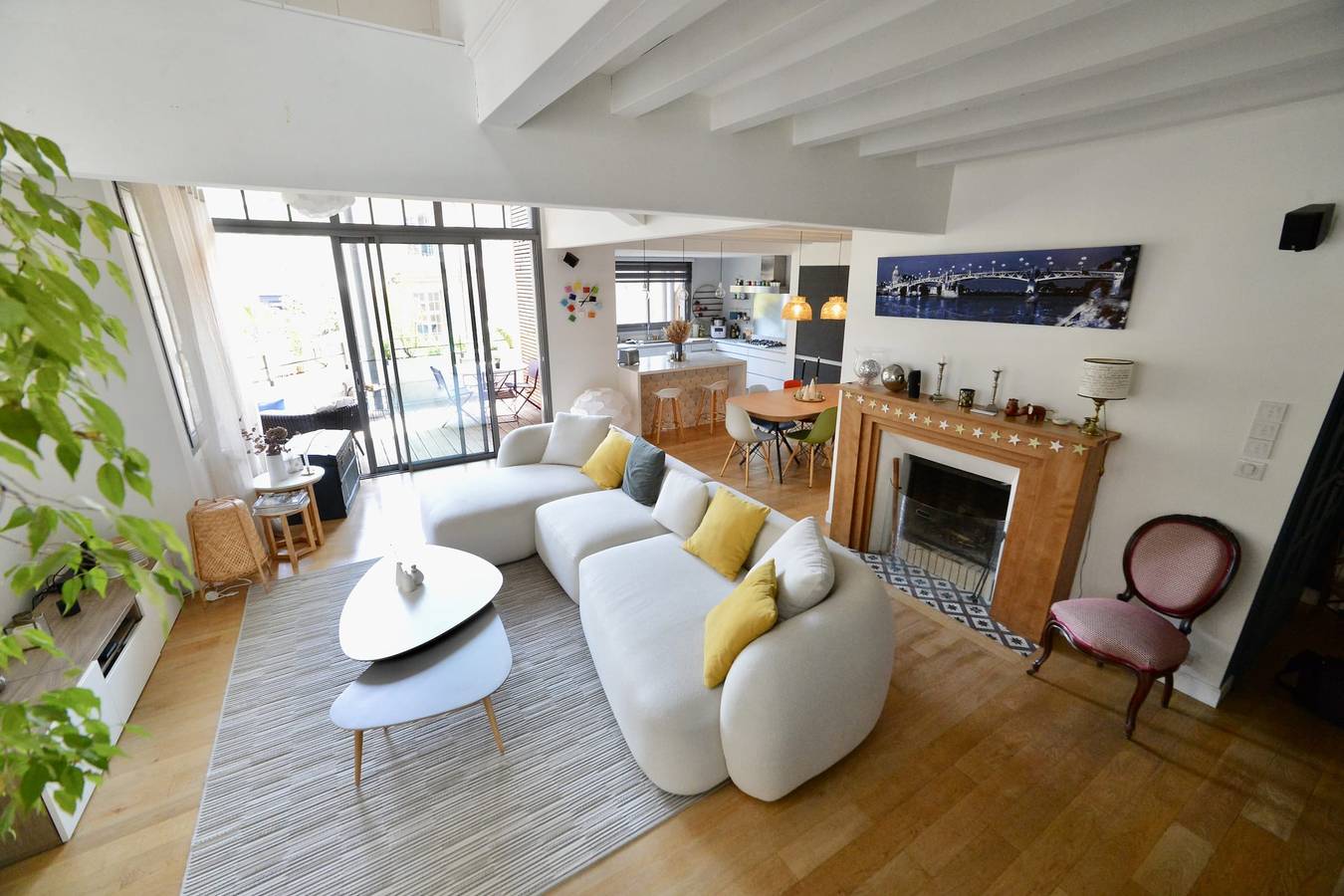 Entire apartment, Magnificent apartment with terrace in Toulouse in Toulouse, Toulouse region