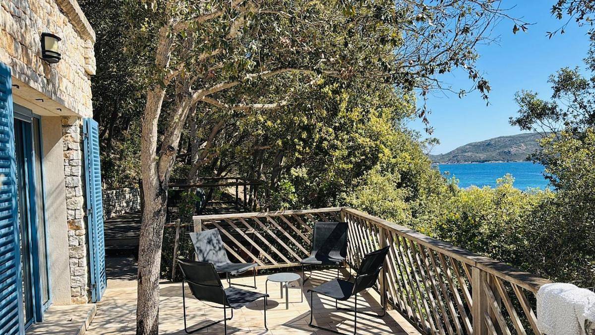 Casa Pozzu, 3 bedrooms, private beach, Bonifacio in Bonifacio, Arrondissement de Sartène