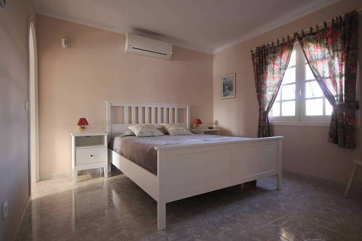 Wunderbare freistehende Villa, 100% Privatsphäre und Meerblick. in Puerto del Carmen, Tías