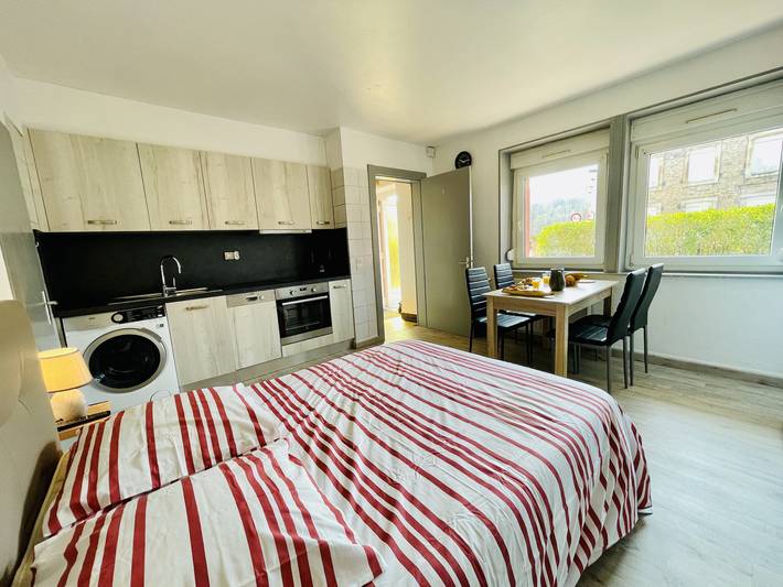 Gîte pour 2 personnes, avec terrasse dans La Vôge-les-Bains - 3