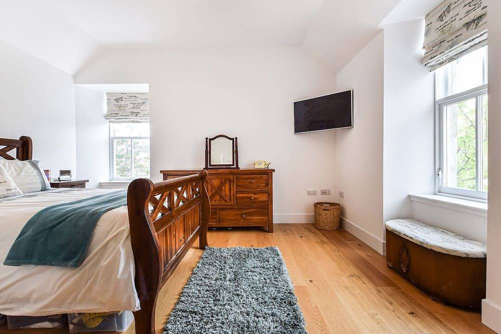 Beautiful stone-built townhouse in central Lerwick in Shetland Islands