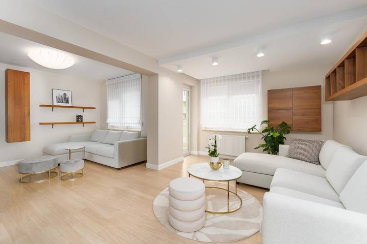 Ferienwohnung für 8 Personen, mit Balkon in Kolberg