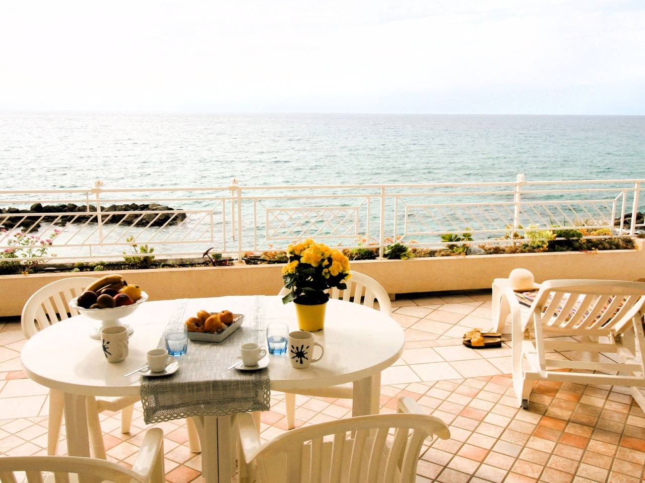 Entire apartment, 'Laura in Pizzo, Vibo Valentia Province