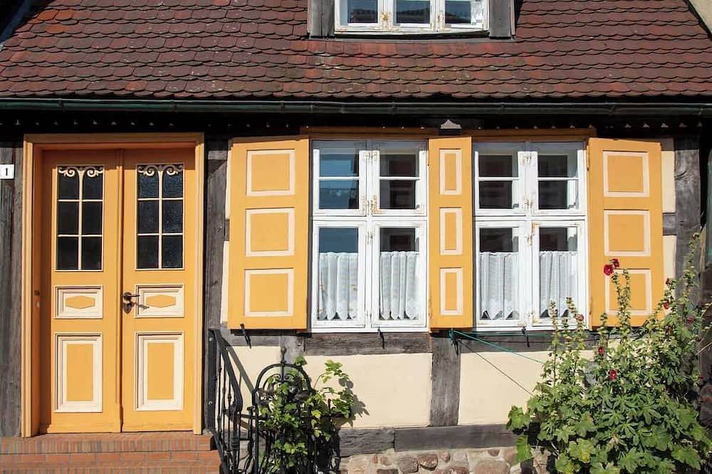 Historisches Fischerhäuschen in Ribnitz, Ribnitz-Damgarten
