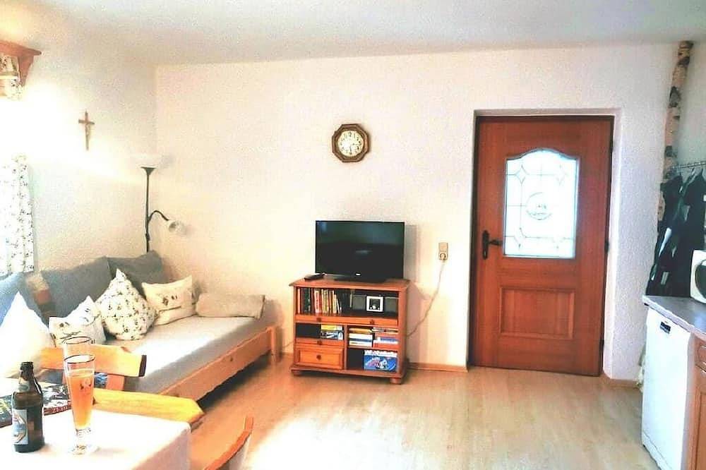 Ganze Wohnung, Ebenerdige Wohnung mit Wintergarten für 3 Personen in Hutthurm, Ostbayern