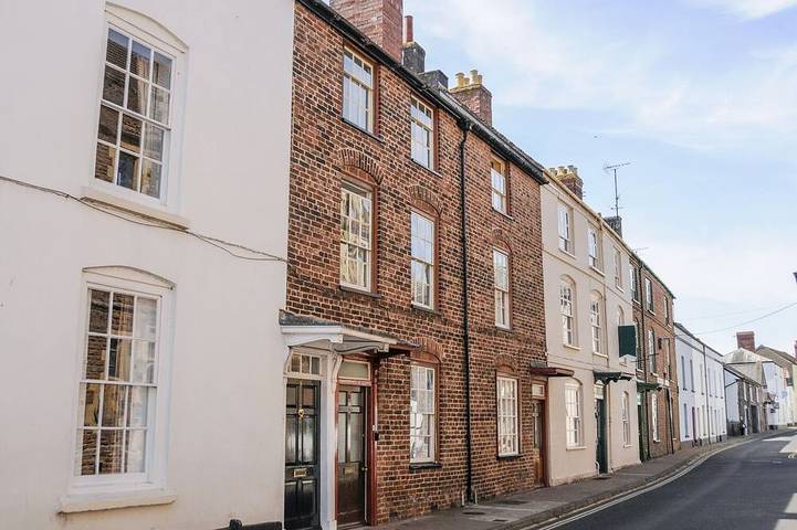 Cottage for 7 people, with Terrace and Garden in Monmouth