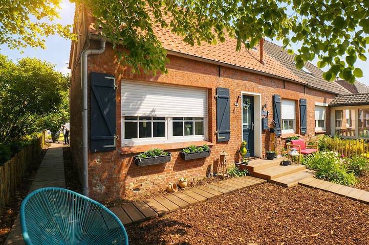 Ferienhaus für 2 Personen, mit Terrasse und Garten in Hamswehrum
