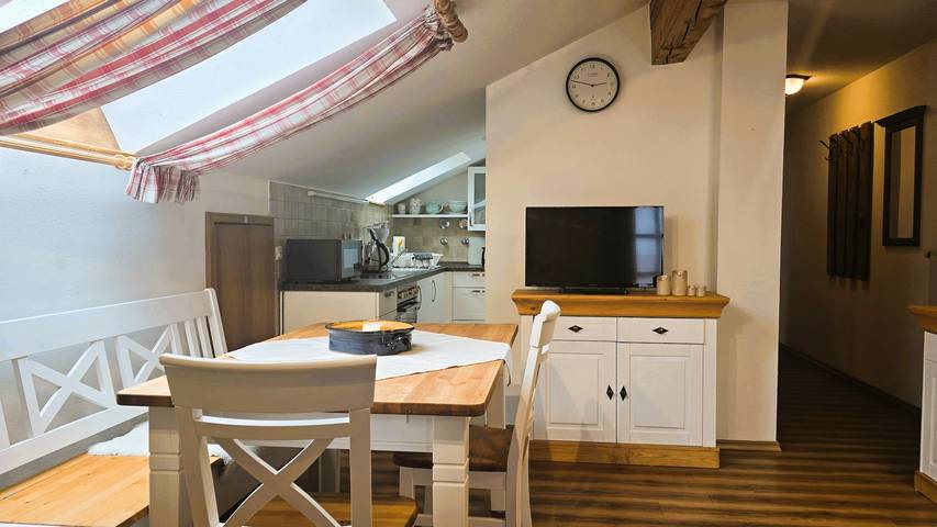 Ferienwohnung für 5 Personen, mit Balkon/Terrasse und Balkon, mit Haustier in Eggstätt - 4