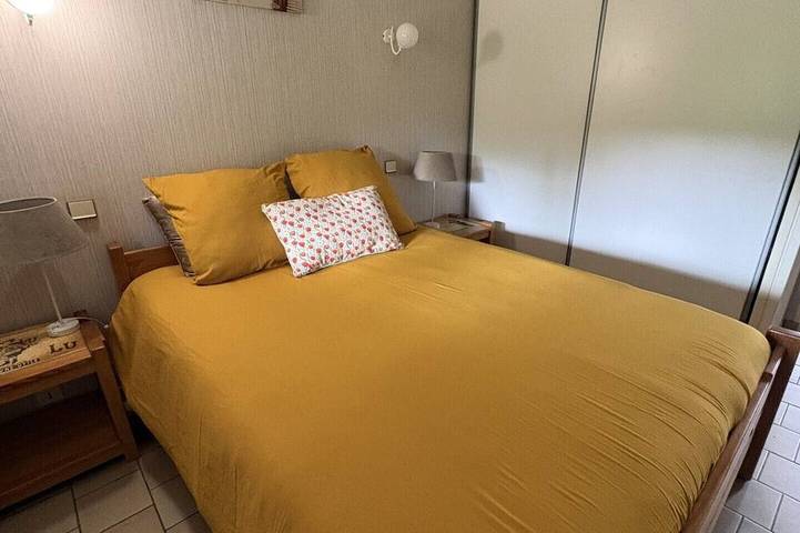 Location de vacances pour 2 personnes, avec Terrasse ainsi que Jardin et Piscine à Eugénie-les-Bains - 3