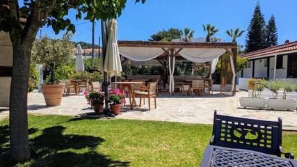 Gîte pour 2 personnes, avec jardin dans Skiathos
