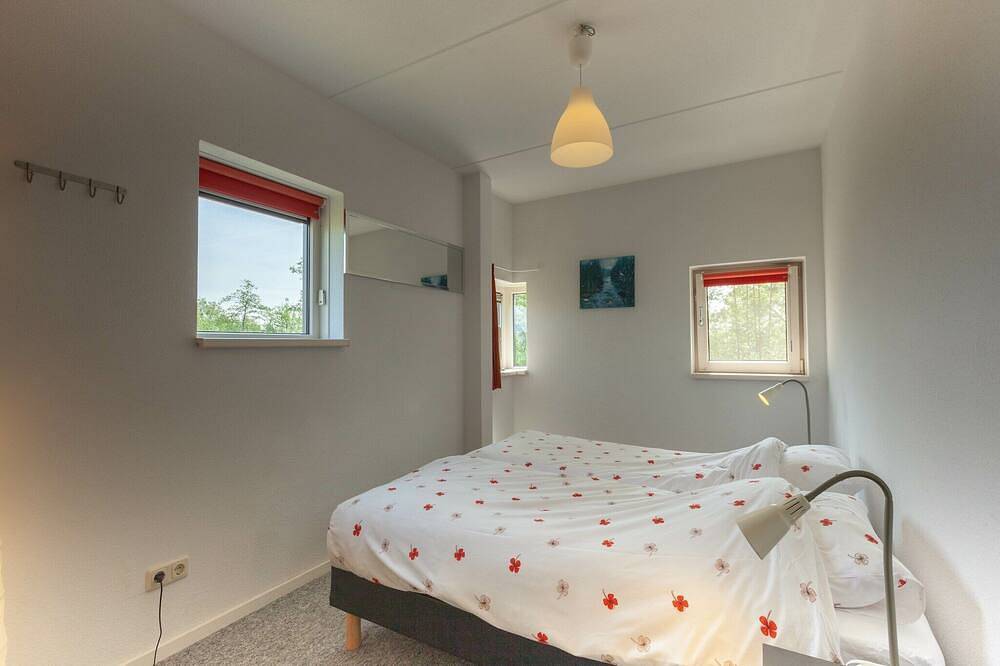 Vakantiehuis met privéterras in IJsselmeer