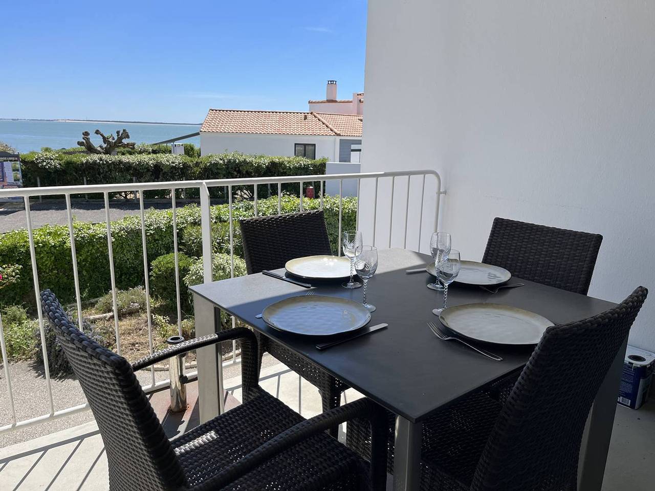Appartement entier, Vaux-sur-Mer : Charmant T2 en bord de mer avec parking in Vaux-sur-Mer, Côte de Beauté
