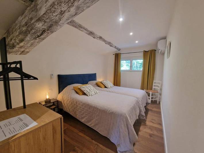 Location de vacances pour 4 personnes, avec piscine et jardin à Les Baux-de-Provence - 2