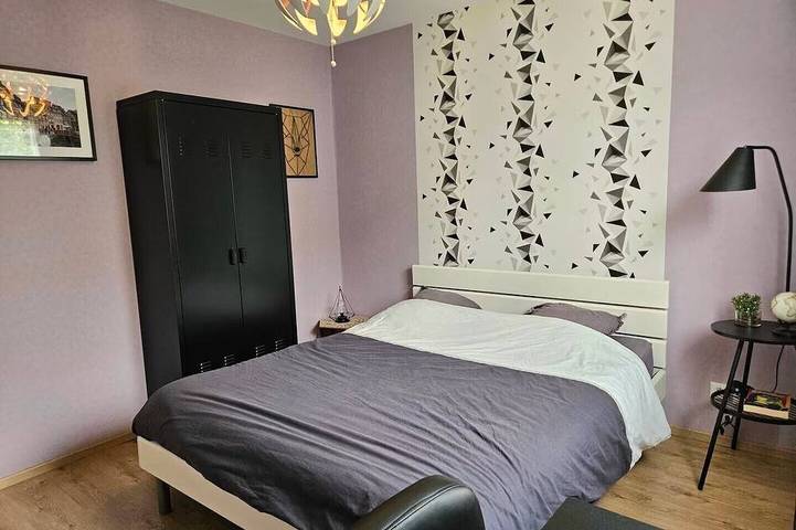 Villa 5* tout confort dans Bourg en Bresse, au calme avec piscine privée. in Bourg-en-Bresse, Région de Bourg-en-Bresse