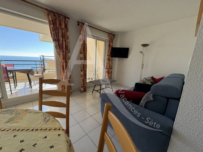 Gîte pour 4 personnes, avec terrasse dans Plage Lazaret - 3