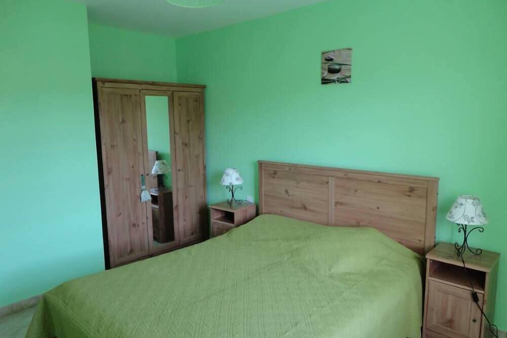 Eyragues: house / villa - Eyragues in Eyragues, Arles region