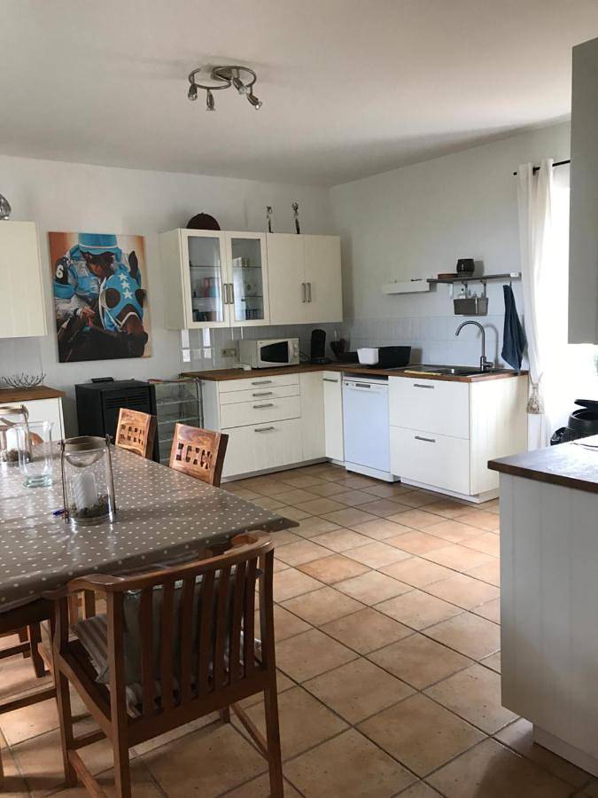 Location de vacances pour 10 personnes, avec jardin ainsi que vue et piscine à Saint-Sylvestre-sur-Lot - 2