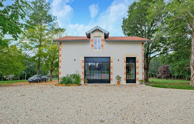 Location de vacances pour 4 personnes, avec Terrasse et Jardin à Gans