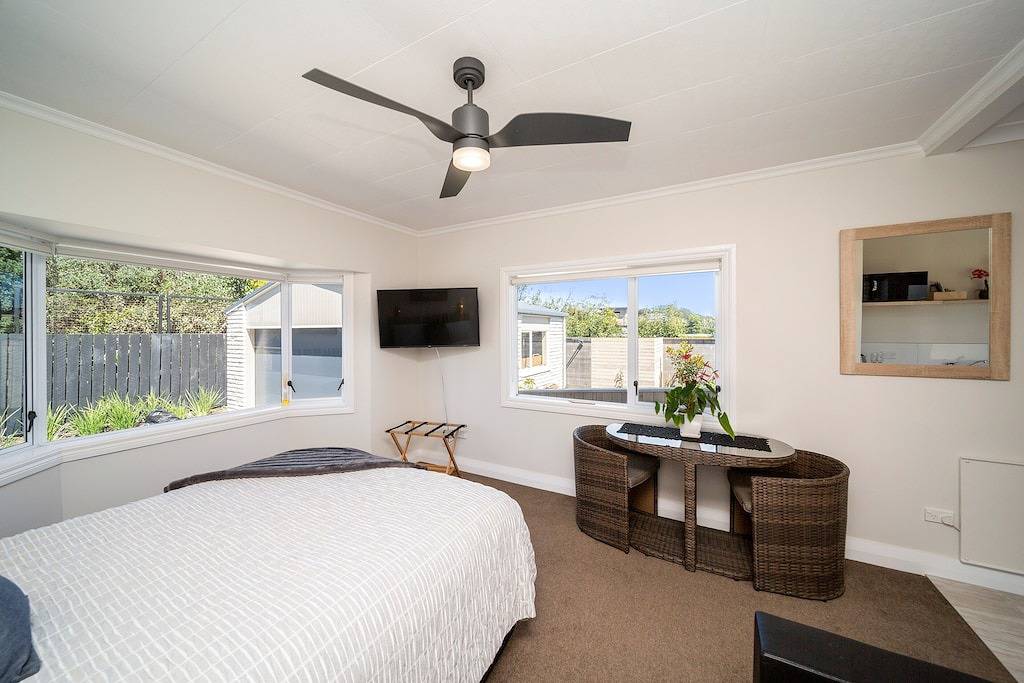 Ganze Wohnung, Modernes Studio in der Nähe von Strand und Hafen in New Plymouth, Taranaki