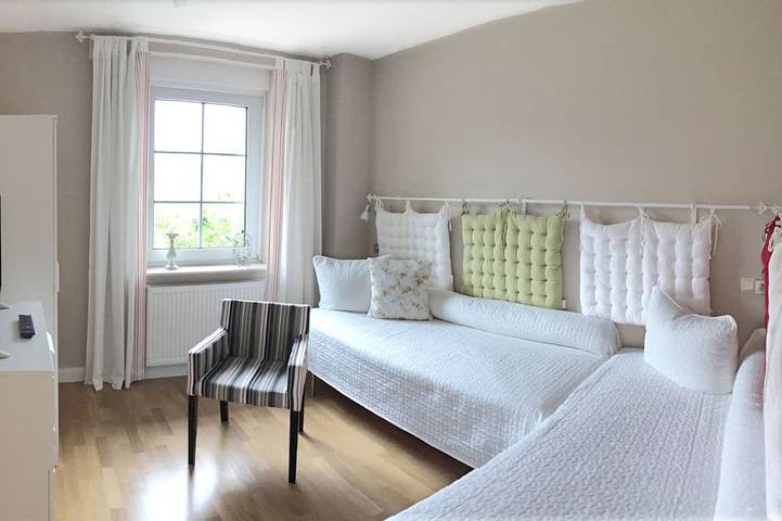 Ferienhaus für 4 Personen, mit Terrasse und Garten in Rostock und Umgebung - 3