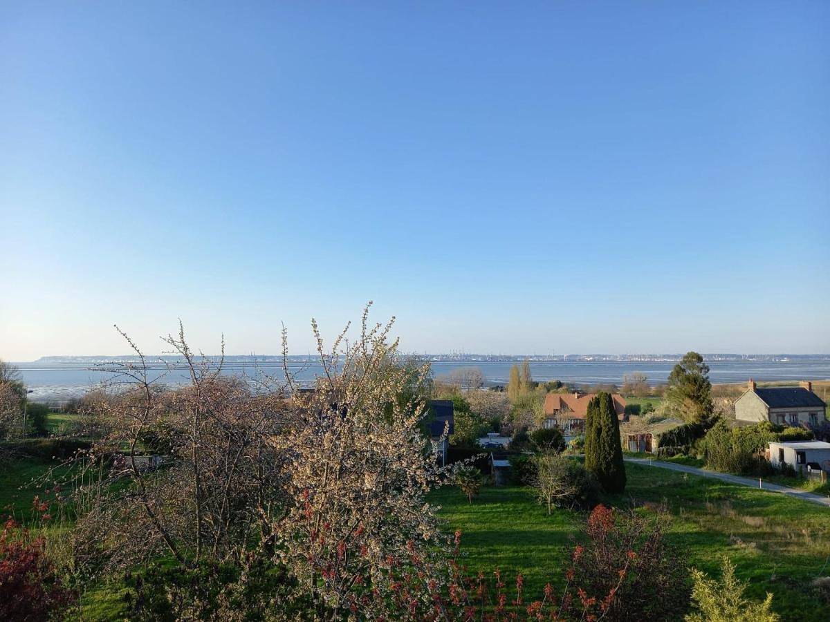 Double Room with Garden View in Cricquebœuf, Région de Lisieux