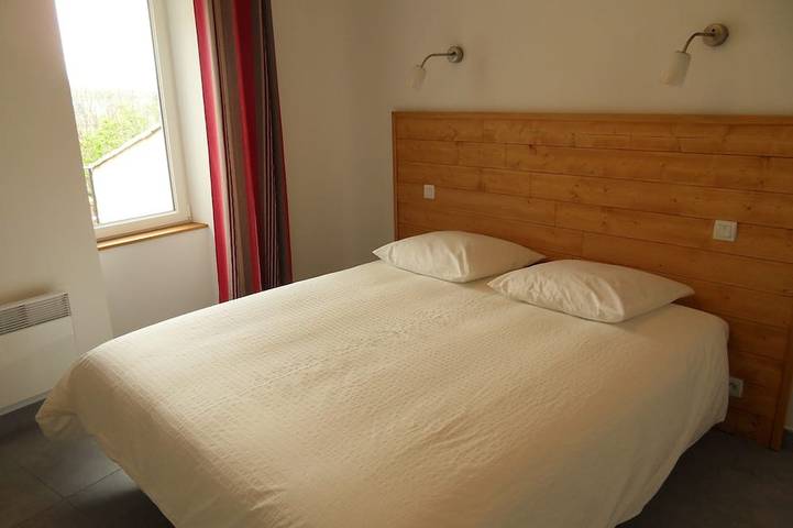 Location de vacances pour 6 personnes, avec jardin et balcon à Berrias-et-Casteljau - 2