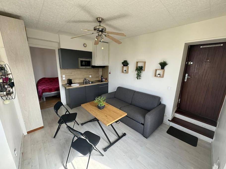Appartement entier, Modern house Cdg Astérix Jo in La Chapelle-en-Serval, Oise