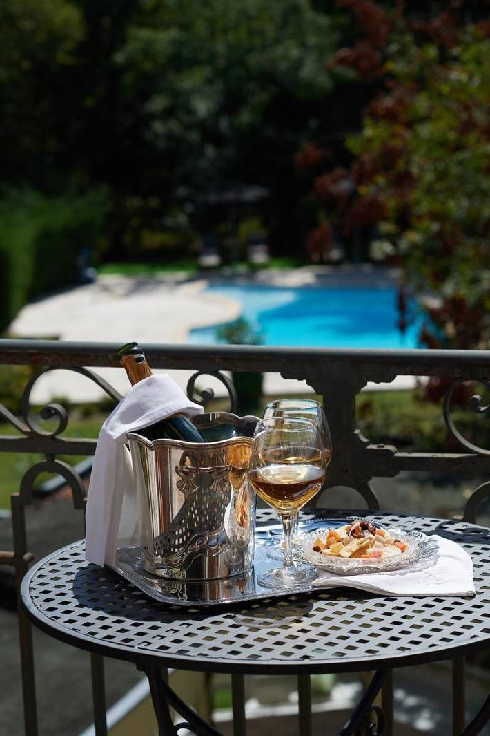 Maison d’hôte pour 2 personnes, avec jardin ainsi que vue et piscine à Montauban - 4
