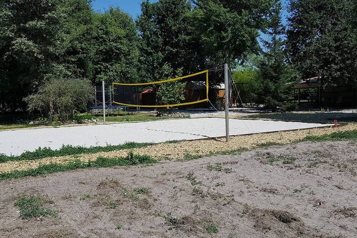 Chalet pour 2 personnes, avec piscine, animaux acceptés