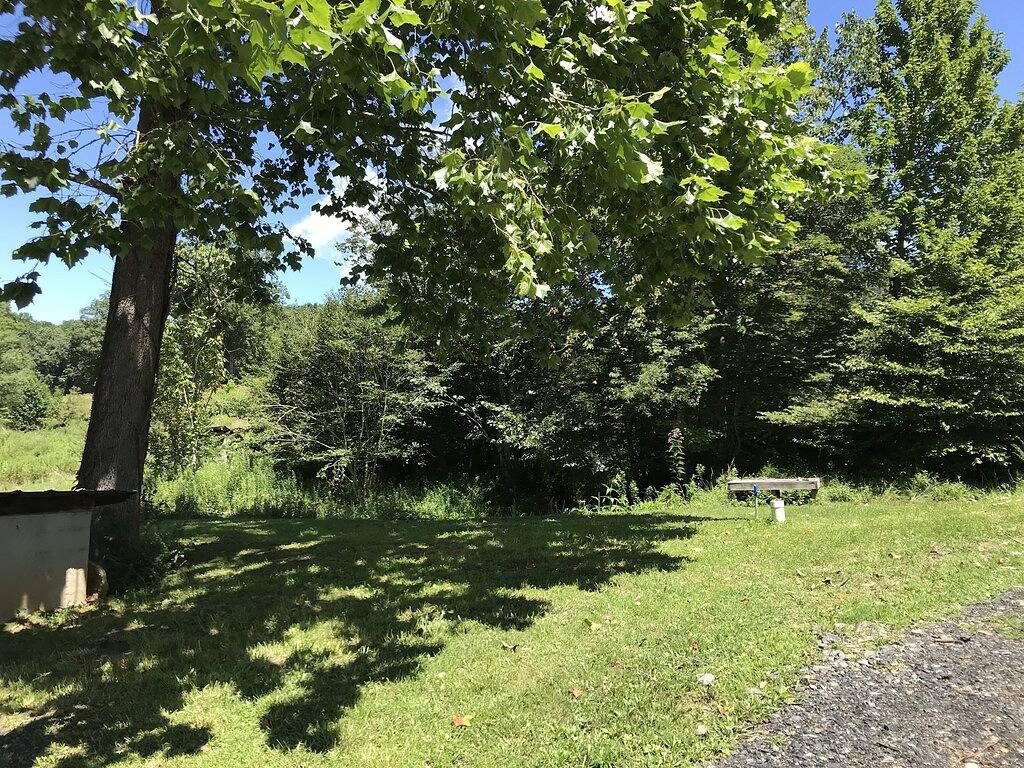 Rustikale, modernisierte Hütte im Herzen des Appalachenhochlands in Ashe County