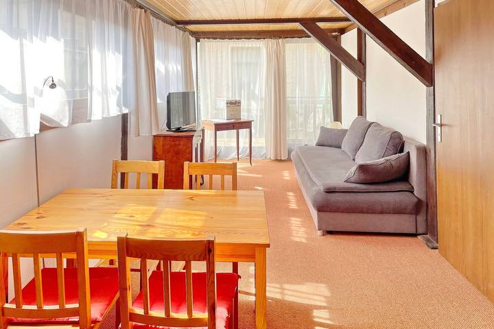 Ferienwohnung für 3 Personen, mit Garten