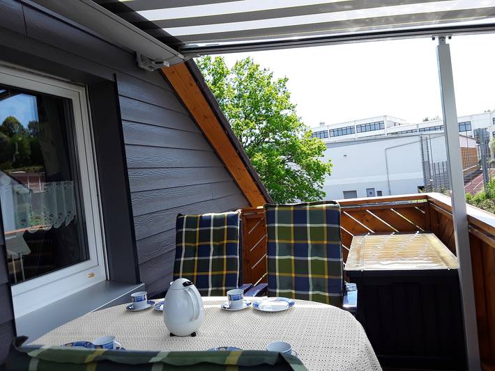 Ferienwohnung für 5 Personen, mit Balkon und Garten sowie Ausblick in Hofgeismar