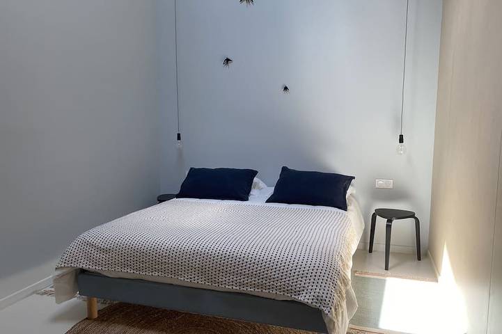 Location de vacances pour 15 personnes, avec jardin ainsi que terrasse et jacuzzi à Les Landes-Genusson - 2