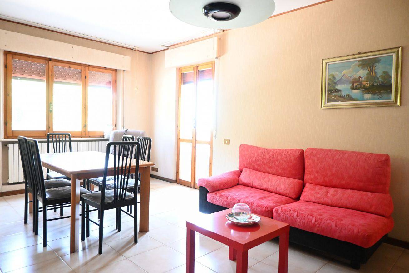 Apartamento entero, A50 - Massignano, spacious four-room apartment in Ancona, Riviera del Conero