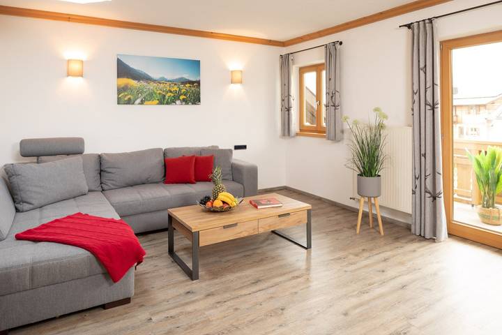 Ferienwohnung für 4 Personen, mit Balkon und Garten sowie Ausblick in Rubi