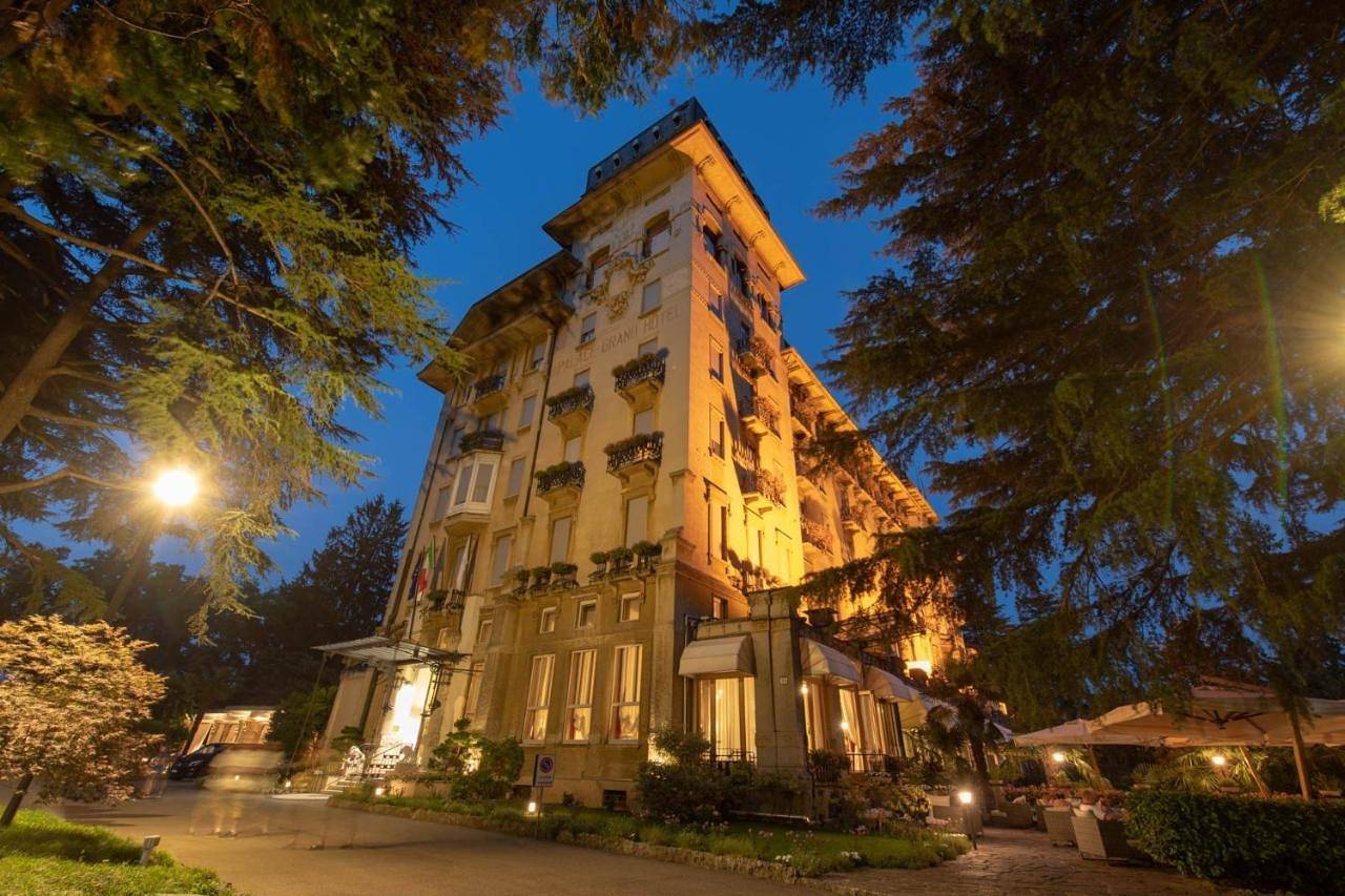 Palace Grand Hotel Varese in Varese, Varese Provinz