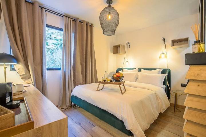 Gîte pour 2 personnes, avec vue dans Port du Vallon des Auffes