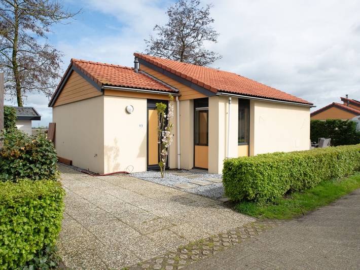 Ferienhaus für 4 Personen, mit Garten und Sauna