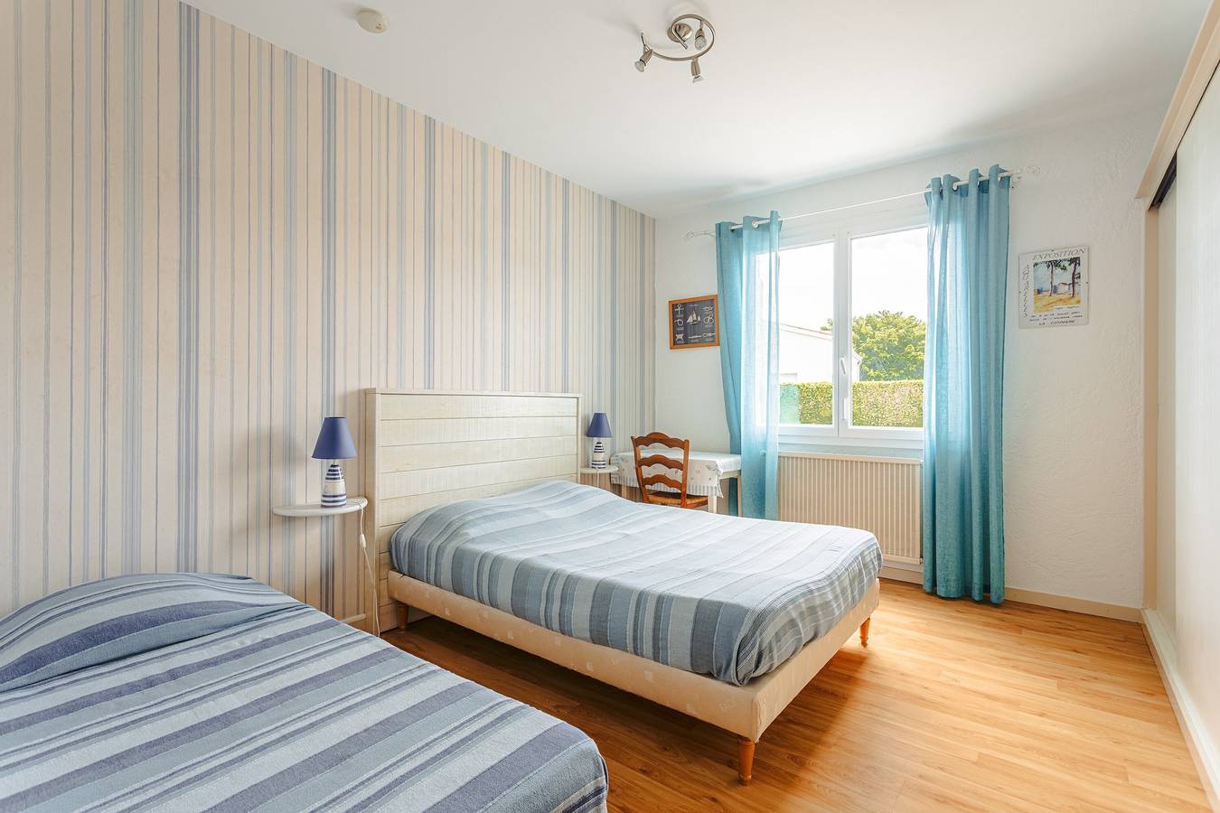 Chambre d'hôtes 'Le Grillon' avec terrasse partagée, jardin partagé et Wi-Fi in La Brée-les-Bains, Côte de Beauté