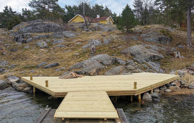 Maison de vacances pour 8 personnes avec terrasse in Vikbolandet